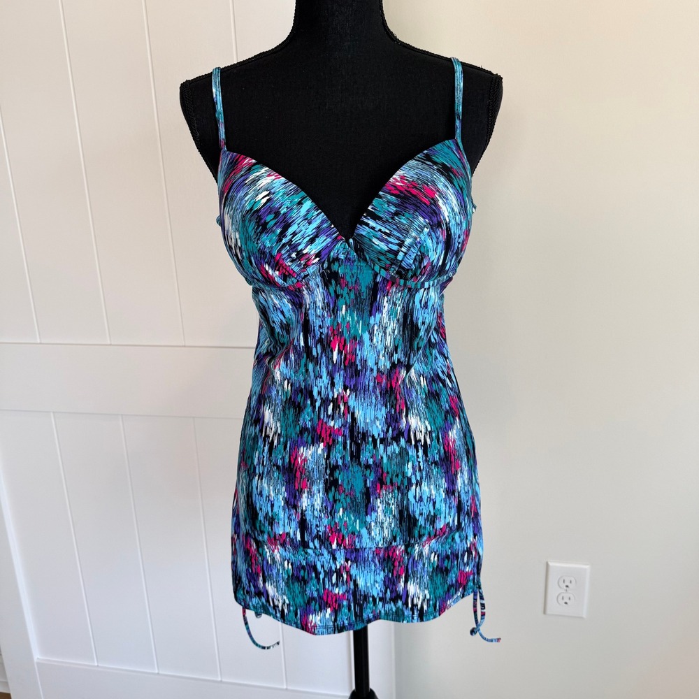 Assets by Spanx Tankini Swim Top Blue Pink‎ Abstract Print Size Large